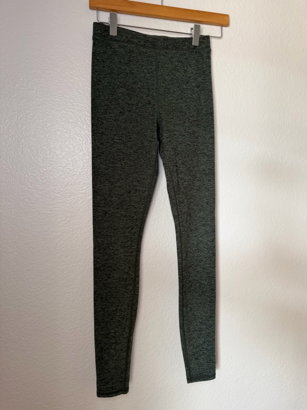 ALO Yoga High Waist Alosoft Flow Leggings Heathered Olive Green Lounge Small - Picture 3 of 7